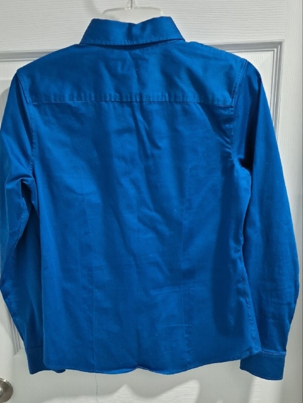 Banana Republic Women's Solid Royal Blue Dress Shirt - Picture 2 of 3